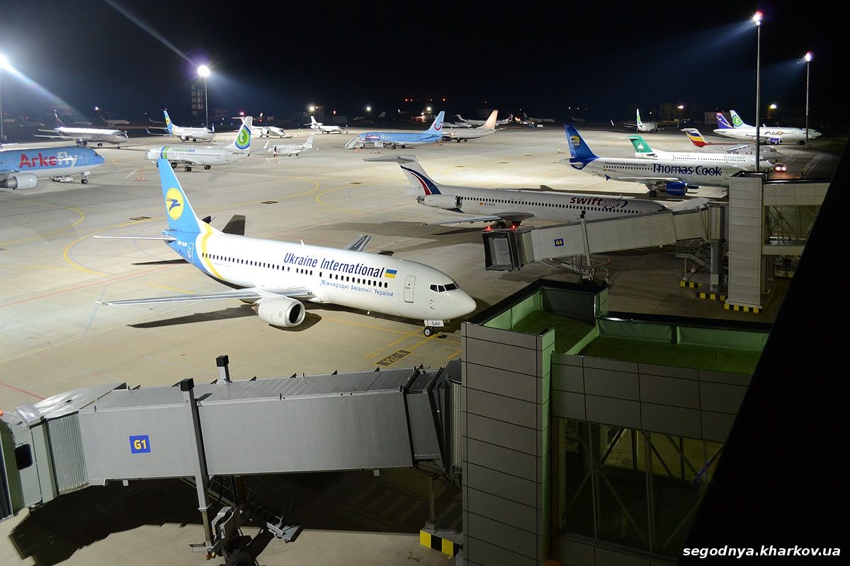 Харьковский аэропорт закрыт